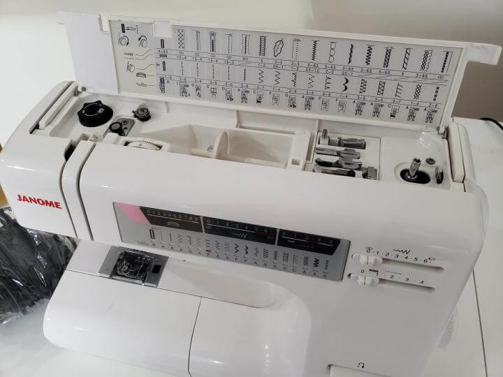 Мини швейная машинка ручная